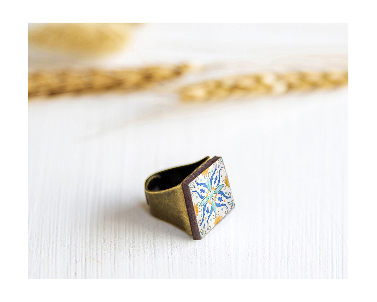 Ring, bronze base