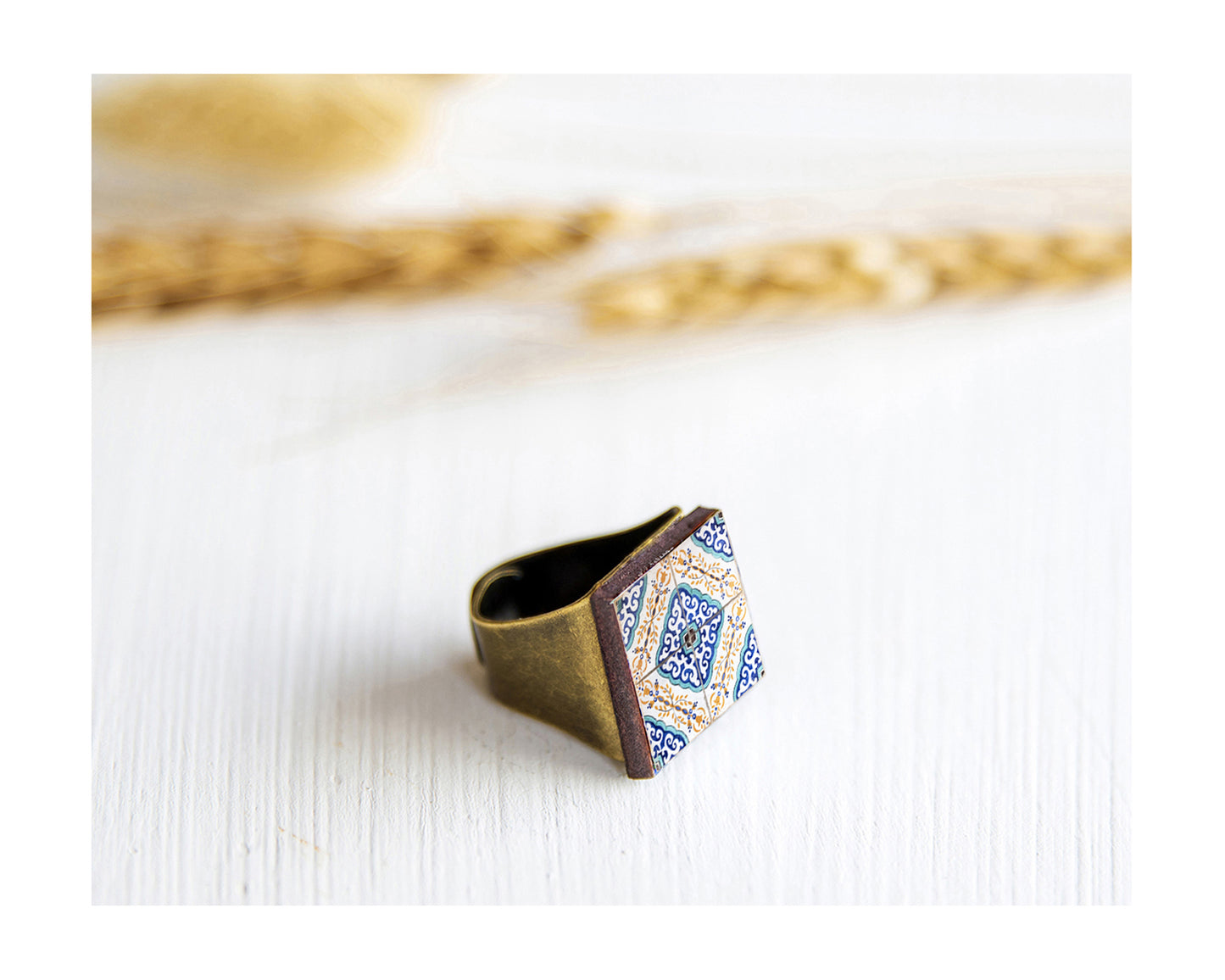 Ring, bronze base