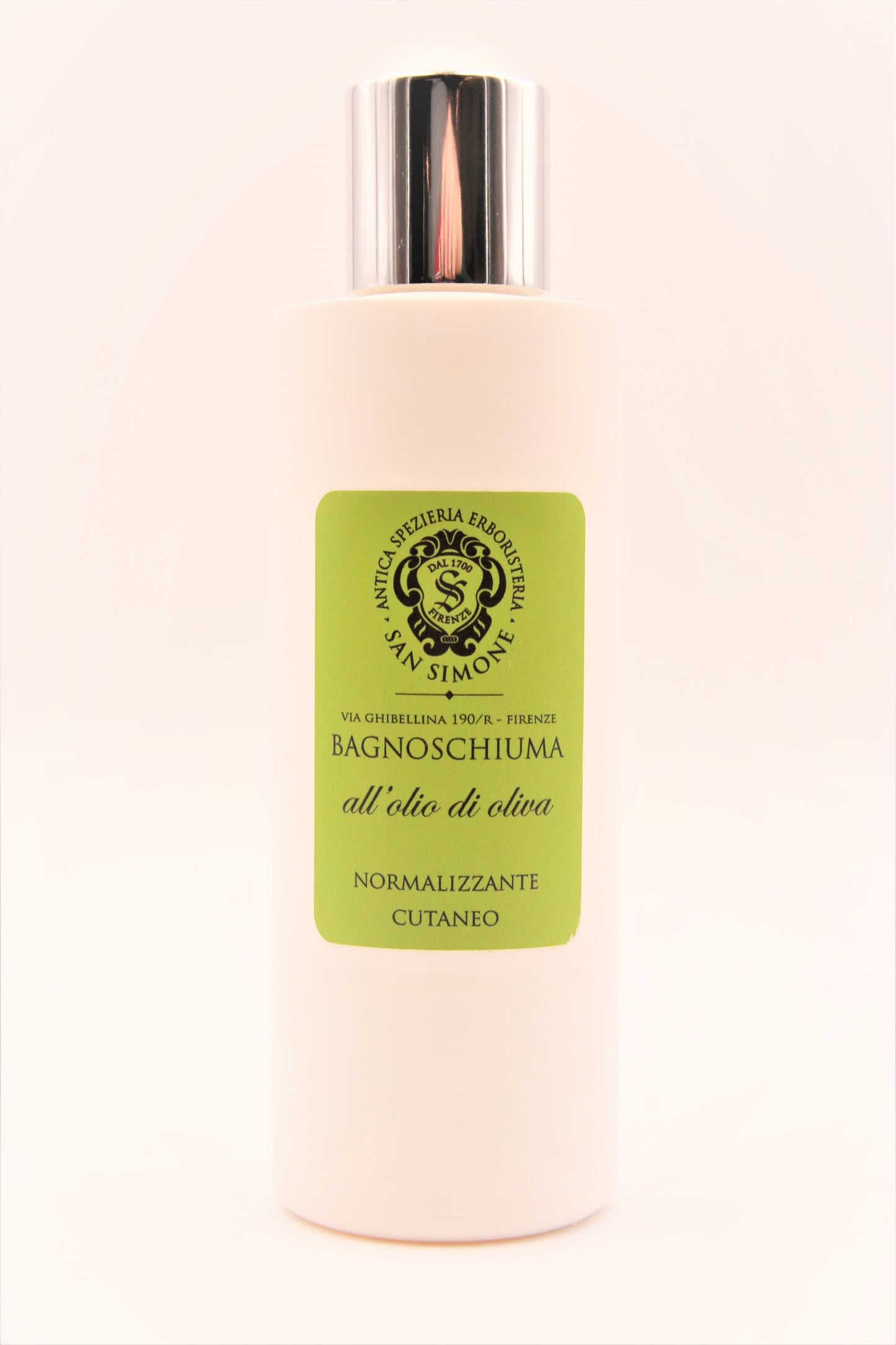 Natural beauty products pack from Tuscany