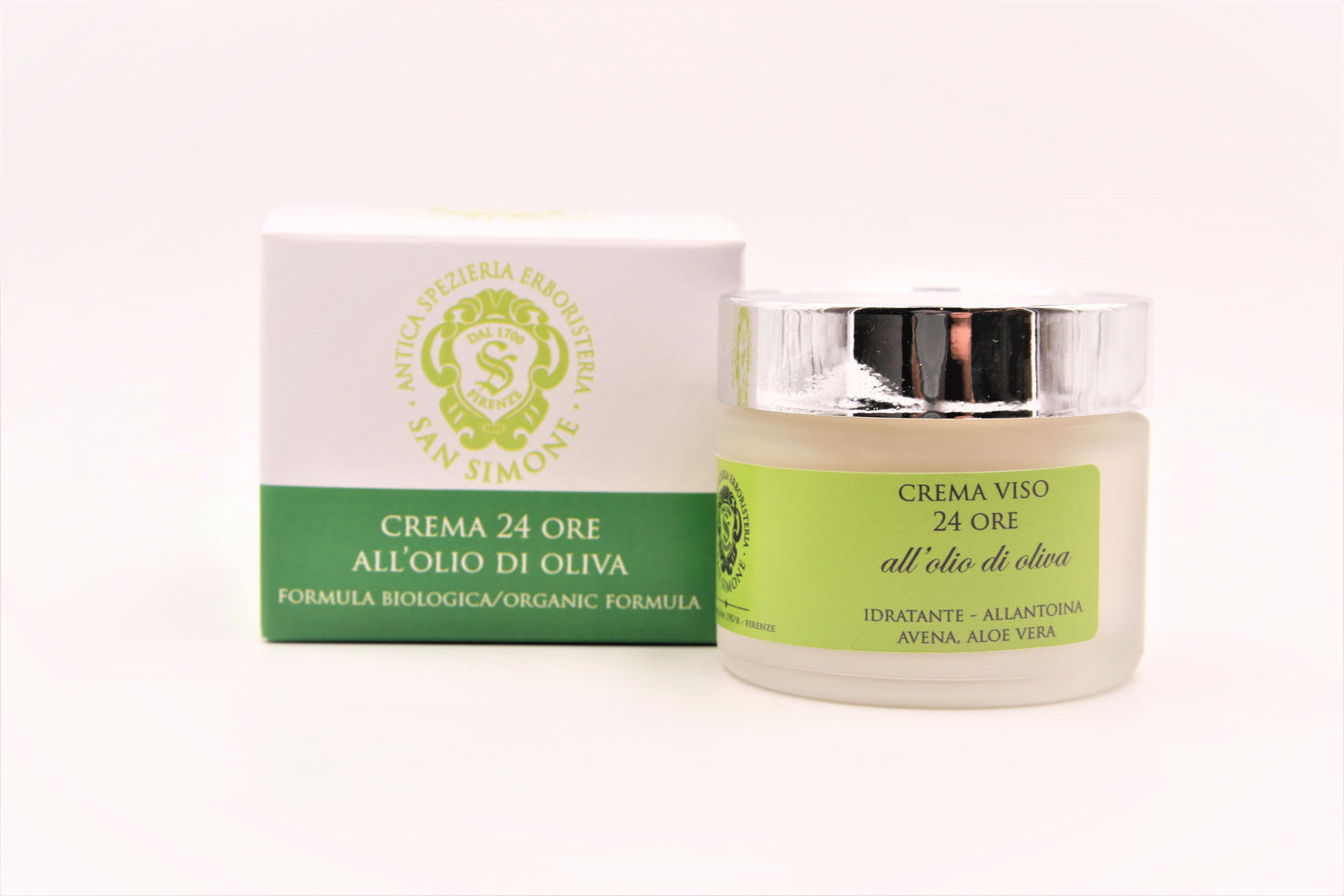 Natural beauty products pack from Tuscany