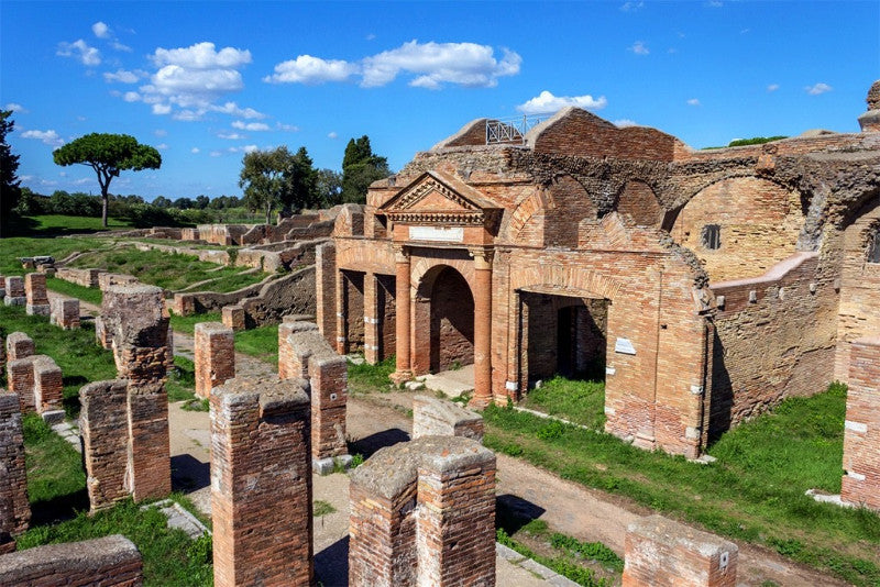 €200 Italy Discount Travel Pass