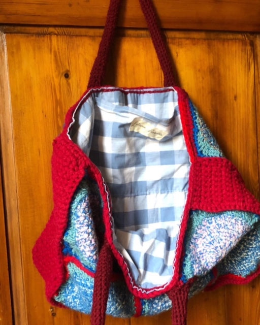 Red wool tote bag