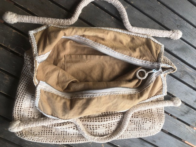 Vintage crochet bag