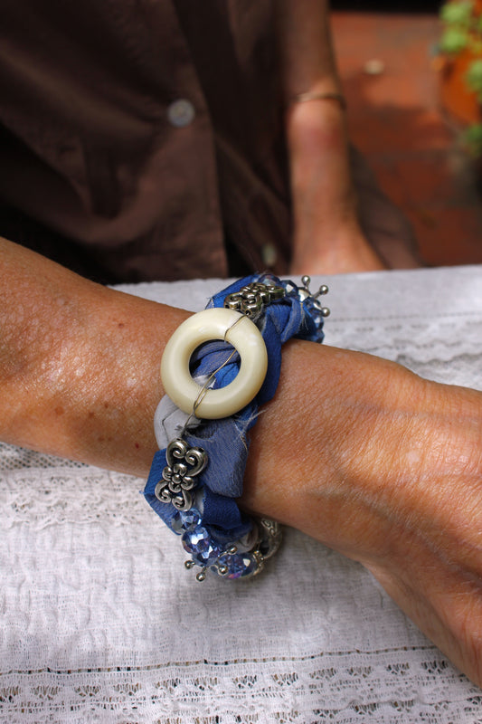 BLUE BOHEMIAN BRACELET