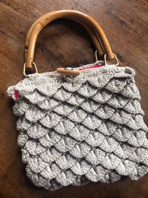 Crocodile stitch crochet bag