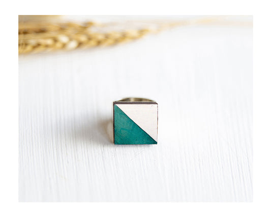 Ring, bronze base