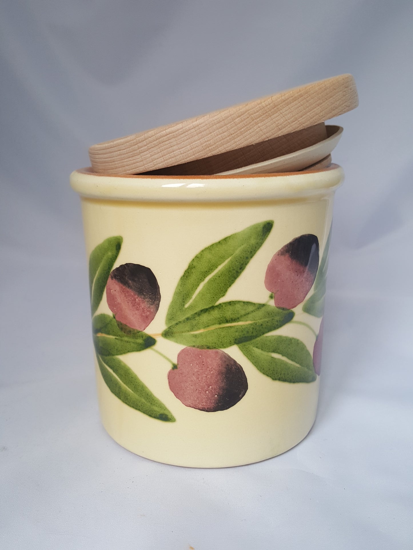 Olive Kitchen Container