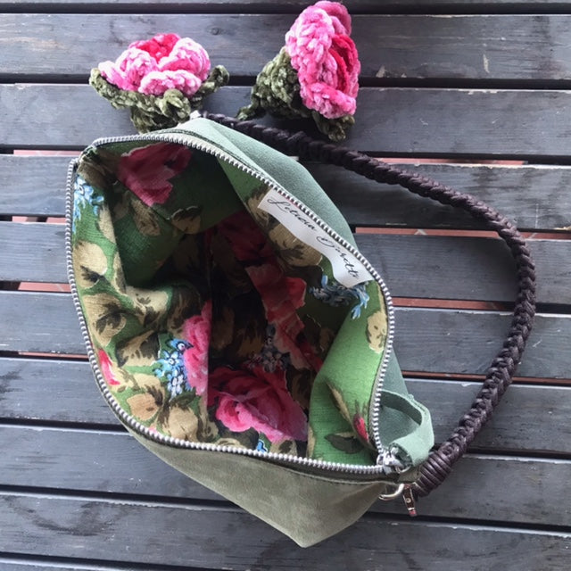 Unique vintage embroidery, luxury rectangle flat suede purse, silk han –  Vindigo