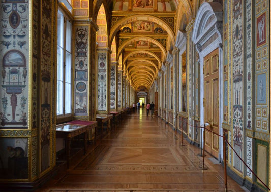 The Vatican Museums Vol II: Raphael in the Vatican: Loggias, Rooms and more